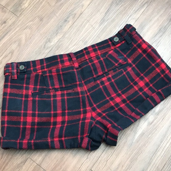 Abercrombie and Fitch Flannel Shorts - Picture 2 of 4